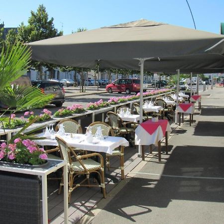 Le Relais De La Poste Hotel Pithiviers Exterior photo