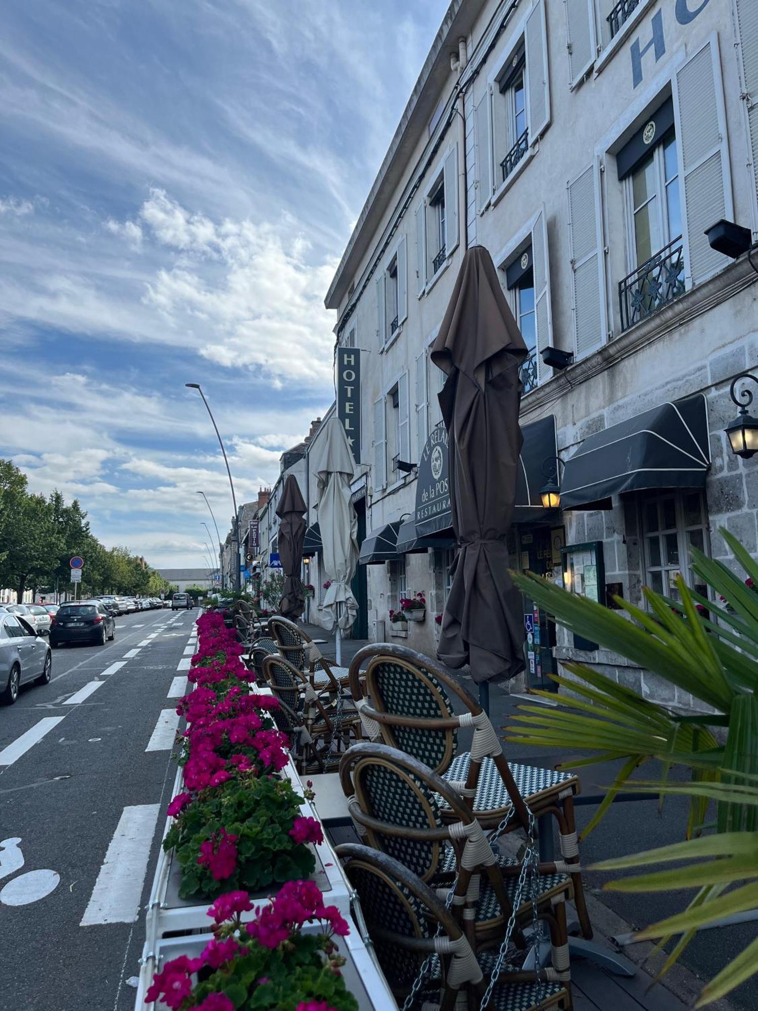 Le Relais De La Poste Hotel Pithiviers Exterior photo